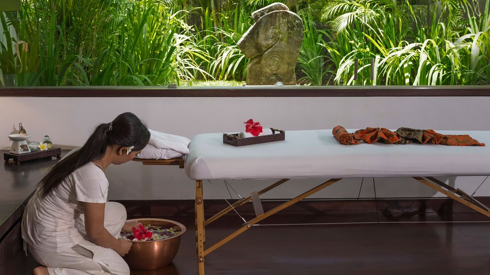 The Layar - Massage